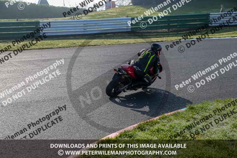 PJM Wedding Photography;enduro digital images;event digital images;eventdigitalimages;mallory park;mallory park photographs;mallory park trackday;mallory park trackday photographs;no limits trackdays;peter wileman photography;racing digital images;trackday digital images;trackday photos